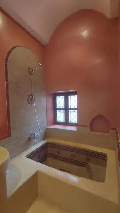 Riad Dar Naai Privatif 3 Chambres 6 Personnes Place Jemma El Fna Marrakesh